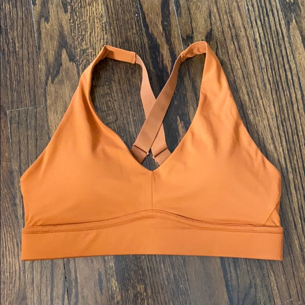 Fabletics sports bra